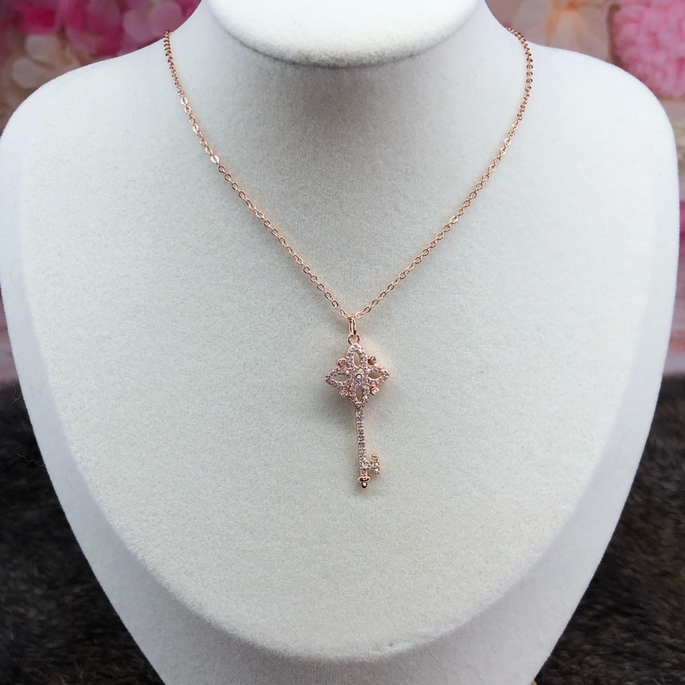 Rose Gold Key Pendant Necklace